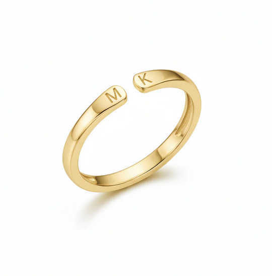 1+1 GRATIS – Verstellbarer Ring mit Initiale