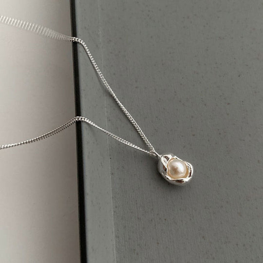 Vintage-Schmuck aus Muranoglas: Halskette mit hängender Perle