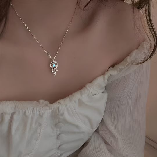 Noa – Traumfänger-Anhänger mit blauer Stein